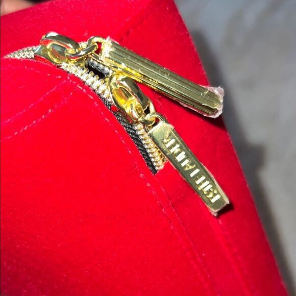 Vibrant Red Cometic Bag Trio - Picture 7 of 16